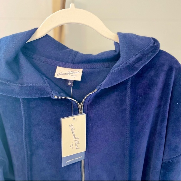 Universal Thread Women's Velour Hoodie Sweatshirt Navy‎ Blue - Small - Picture 3 of 9